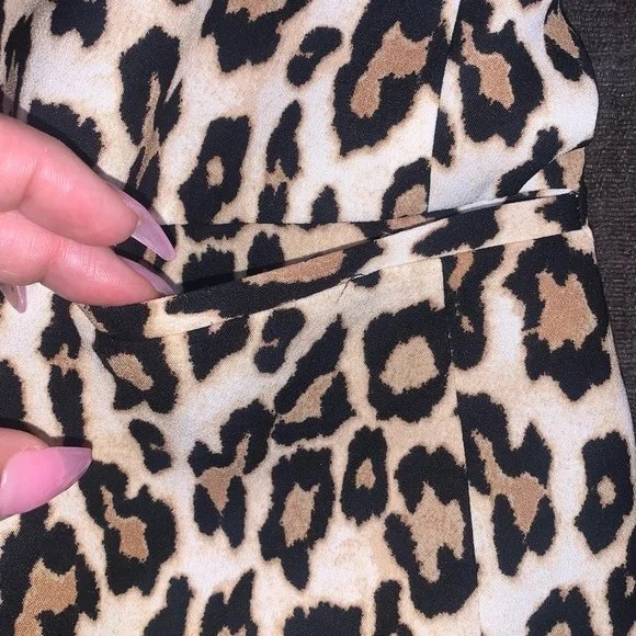 Banana Republic leopard print blazer - Picture 8 of 13